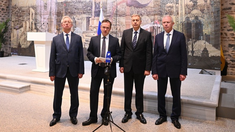 Pourparlers entre la Russie et l'Ukraine à Istanbul : la délégation russe «satisfaite» des entretiens