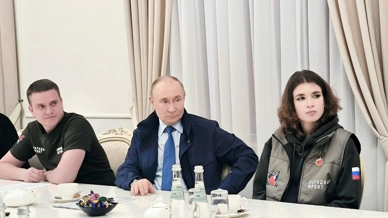 Poutine dans la région de Koursk : les néo-nazis sont des «idiots»