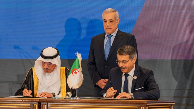 La Banque de développement islamique annonce la mise à disposition de 3 milliards de dollars pour l’Algérie