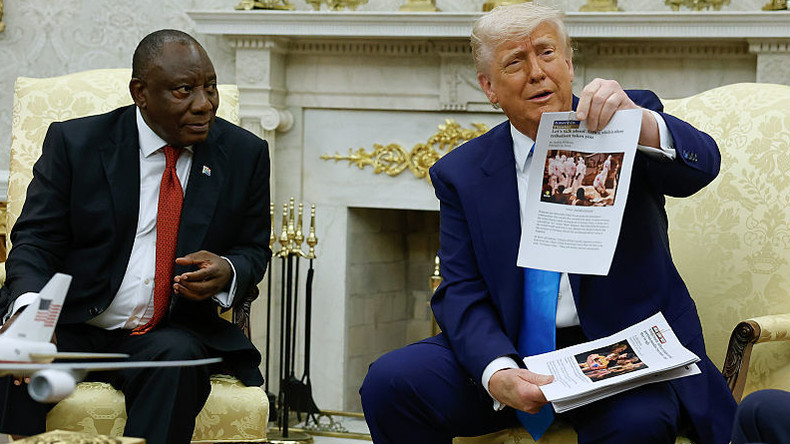 Reuters : Trump «prouve» la persécution des fermiers blancs sud-africains avec des photos de victimes congolaises
