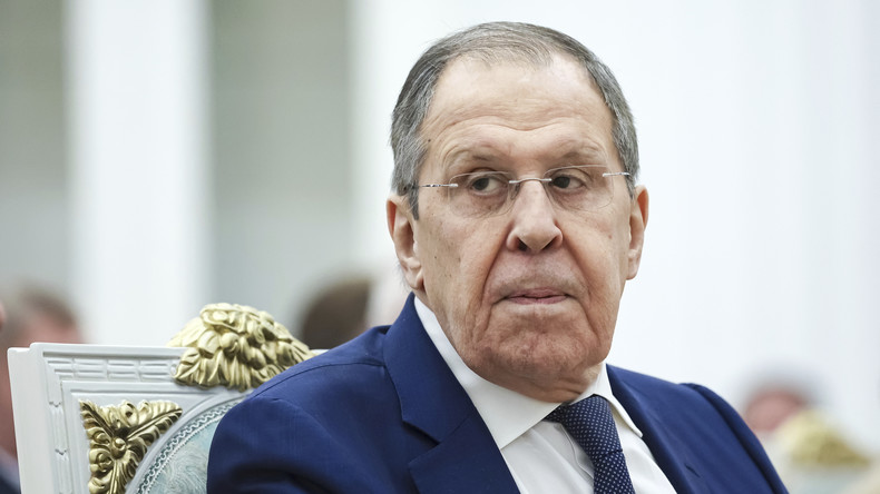 Sergueï Lavrov : la Russie transmettra à l’Ukraine un projet d’accord de paix après l’échange des prisonniers de guerre