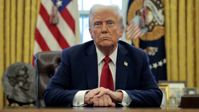 «Tout ce qui sort de sa bouche cause des problèmes», fustige Trump à propos de Zelensky