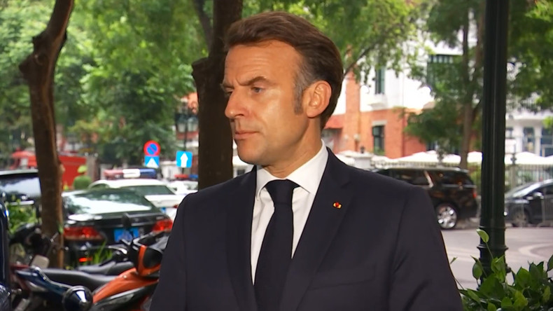 Gifle au Vietnam : le moindre mal pour Macron dans sa tournée asiatique