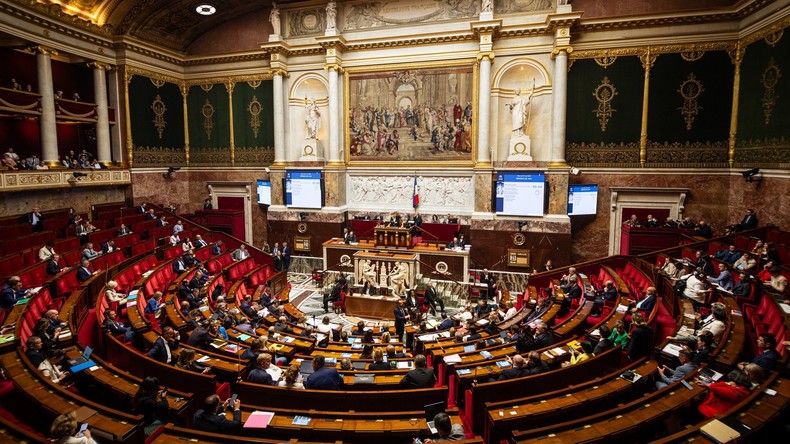 France : les députés approuvent l’«aide à mourir»