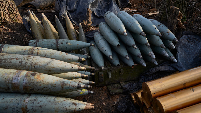 Le renseignement russe accuse l’industrie de défense serbe de livrer secrètement des armes à l’Ukraine