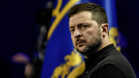 Menaces à l’encontre des célébrations du 9 mai : Zelensky «s’est surpassé», estime Zakharova