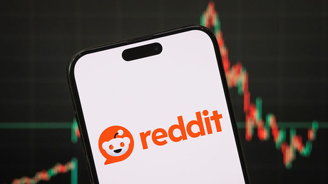Bots déguisés en humains sur Reddit : l'université de Zurich accusée de manipulation numérique