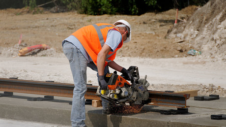 Immigration : Terra Nova plaide pour l'admission de 250 000 à 310 000 travailleurs par an