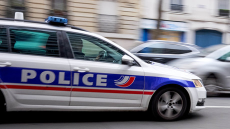 France : en pleine classe, une enseignante visée par un tir de feu d’artifice