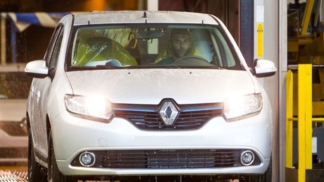 Tensions persistantes entre Alger et Renault : les révélations d’un ex-ministre