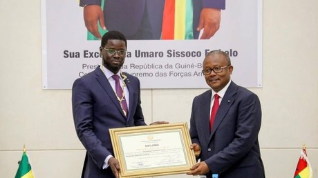 Le président sénégalais Bassirou Diomaye Faye accueilli avec les honneurs en Guinée-Bissau
