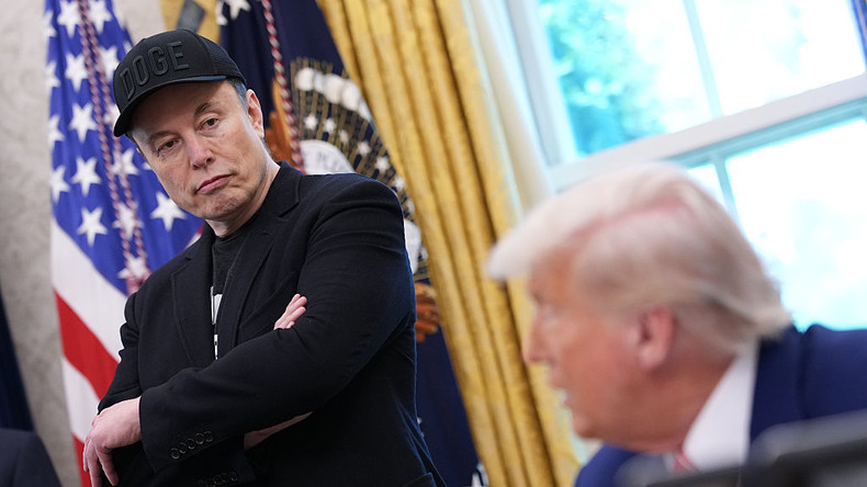 De la «clé dorée» au divorce numérique : la presse s’empare du clash Trump-Musk