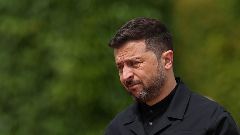 Zelensky à nouveau dans le collimateur de Trump après les attaques contre les aérodromes russes