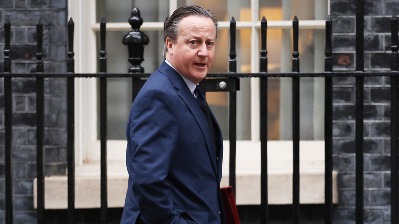 David Cameron a menacé de retirer le Royaume-Uni de la CPI