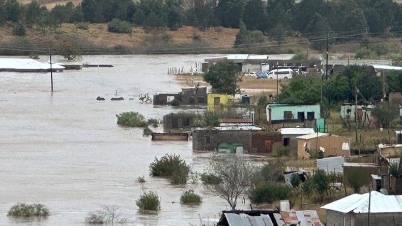 Afrique du Sud : des inondations meurtrières ravagent la région du Cap-Oriental
