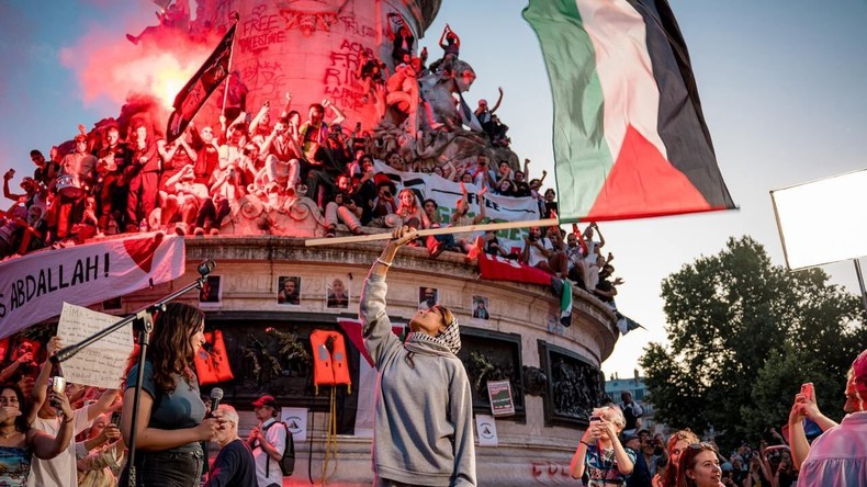 Rima Hassan annonce une nouvelle flottille pour Gaza : un défi au blocus israélien