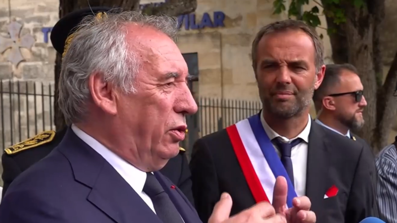 François Bayrou face au piège budgétaire : un défi de 40 milliards d’euros
