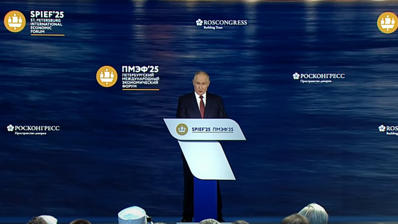 En direct : Vladimir Poutine prend la parole lors de la séance plénière du Forum économique de Saint-Pétersbourg