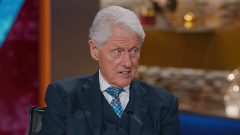 Bill Clinton accuse Netanyahou de provoquer le conflit avec l’Iran pour rester au pouvoir «éternellement»