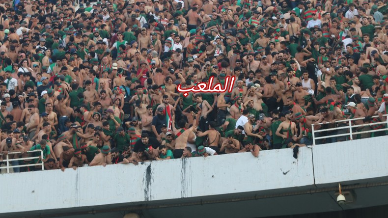 Drame au stade du 5-Juillet à Alger : une barrière cède, un supporter décède