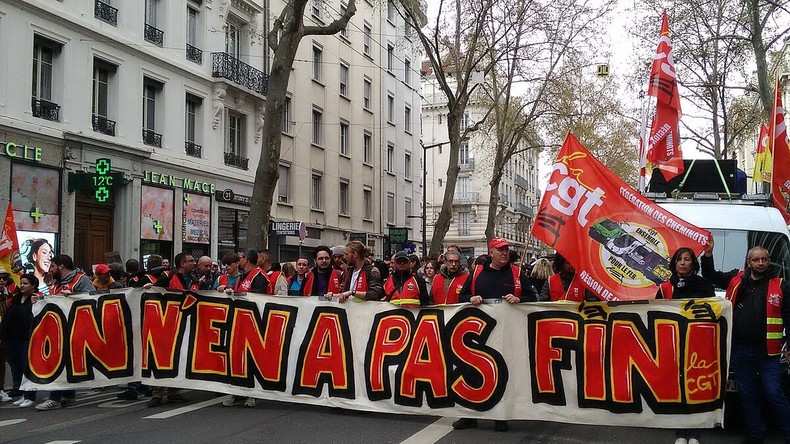 Conclave sur les retraites : un accord incertain face à des positions figées
