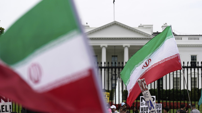Trump aurait reçu un avertissement iranien avant les frappes américaines, selon la chaîne NBC