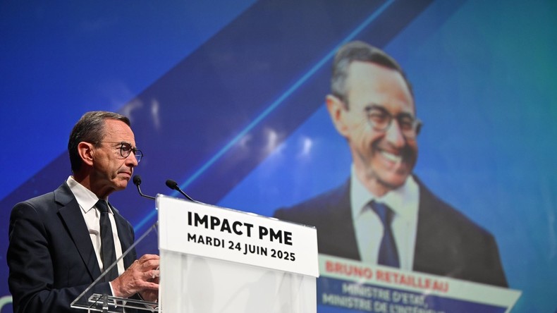 Bruno Retailleau : une politique migratoire musclée en vue de 2027