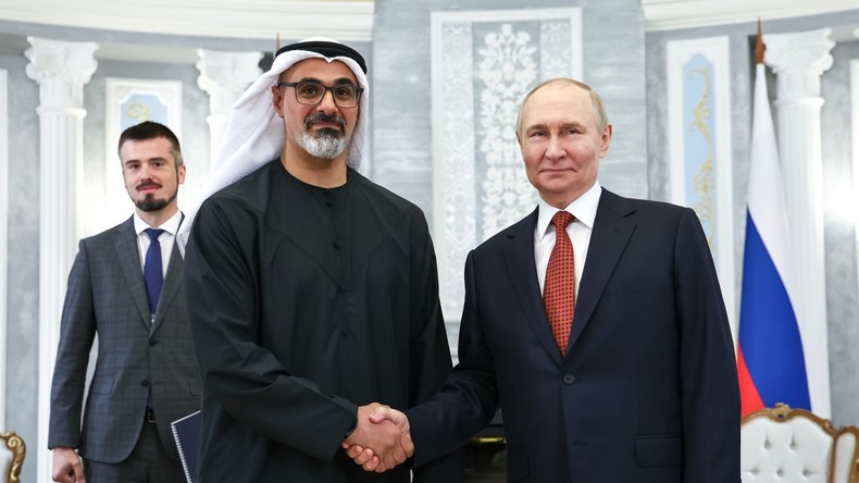Poutine rencontre le prince héritier d’Abou Dabi à Minsk en marge du sommet eurasiatique