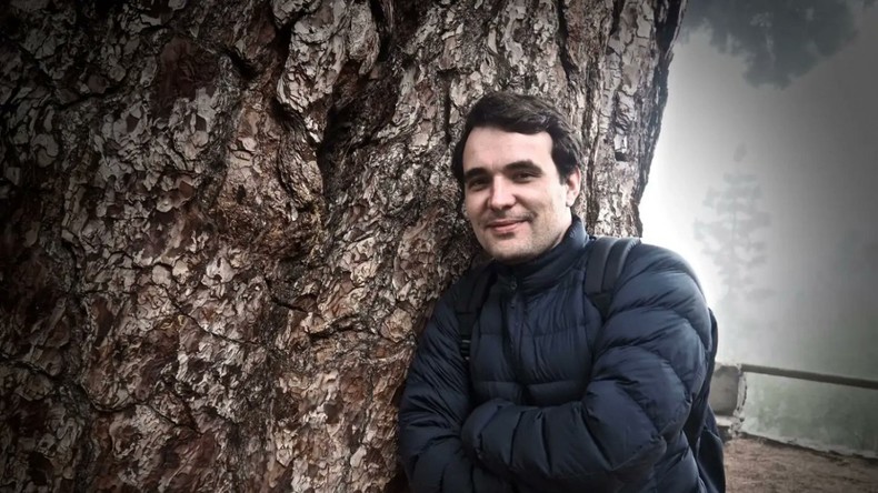 Condamnation de Christophe Gleizes en Algérie : une nouvelle ombre sur les relations franco-algériennes