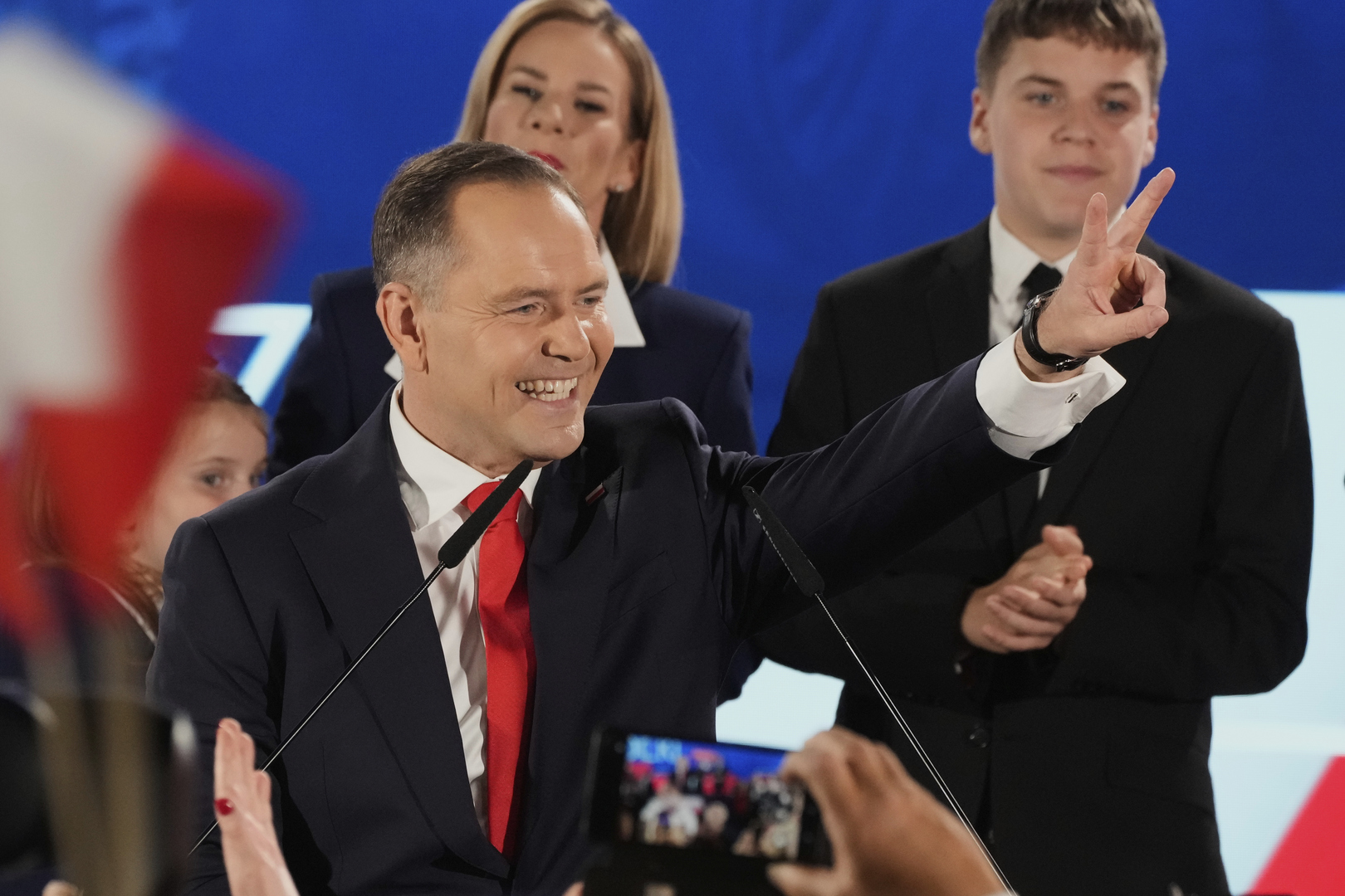 Pologne: le candidat conservateur Karol Nawrocki remporte l’élection présidentielle