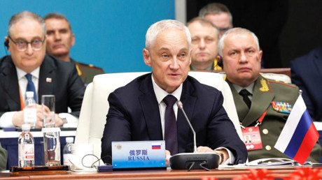 Le ministre russe de la Défense qualifie les frappes d’Israël et des États-Unis contre l’Iran de «violation flagrante de la Charte de l’ONU»