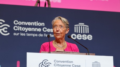 Canicule en France : l’Éducation nationale impuissante ferme des écoles surchauffées