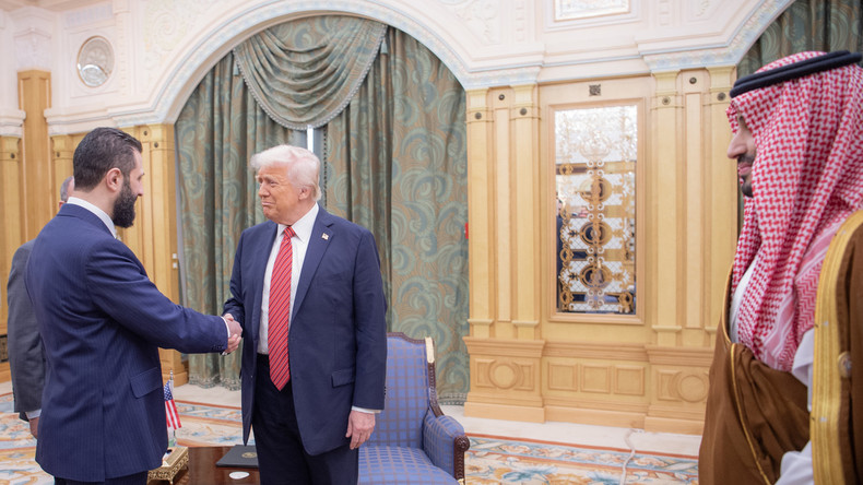 Trump lève les sanctions contre la Syrie pour un «nouveau départ»
