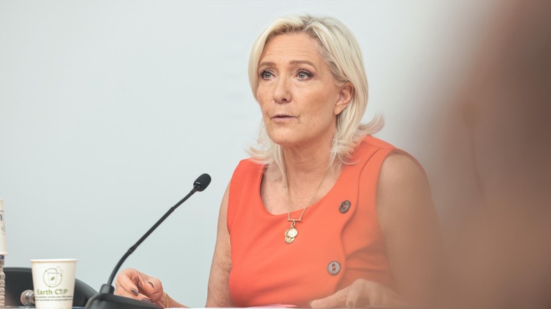 Bras de fer sur l’immigration : Marine Le Pen accuse Bruno Retailleau de «politique-fiction»