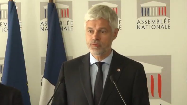 Budget 2026 : le spectre de la hausse d’impôts gagne du terrain, Laurent Wauquiez tape du poing sur la table
