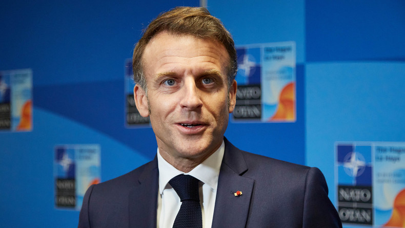 «J’aurai besoin de vous pour dans deux, cinq, dix ans», lance Macron à ses jeunes soutiens