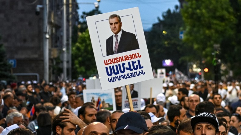 Arménie : Samvel Karapetian poursuit en diffamation des collaborateurs de Pachinian