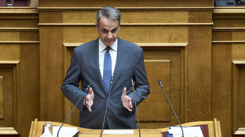 Grèce : le gouvernement annonce la suspension du traitement des demandes d'asile des migrants arrivant d'Afrique du Nord
