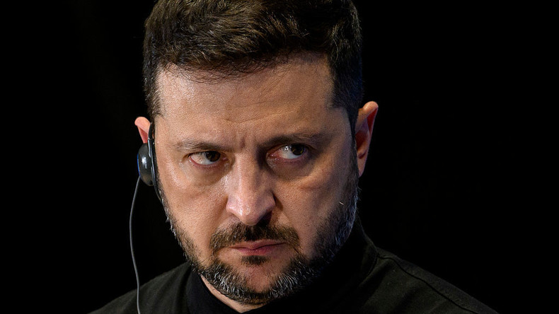 Ukraine : Zelensky annonce de nouvelles frappes à longue portée contre la Russie