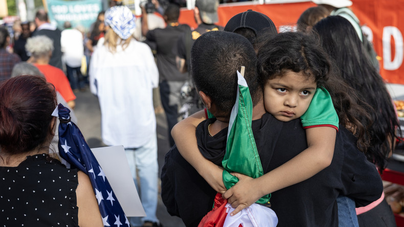 États-Unis : sous Trump, les juges battraient des records en matière d’expulsion de mineurs