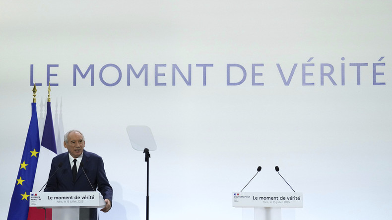 François Bayrou dévoile un plan pour économiser 44 milliards d’euros et relancer la production