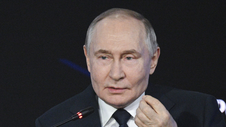 Poutine : «La Russie risque de perdre sa souveraineté si elle importe tout avec les revenus du pétrole et du gaz»