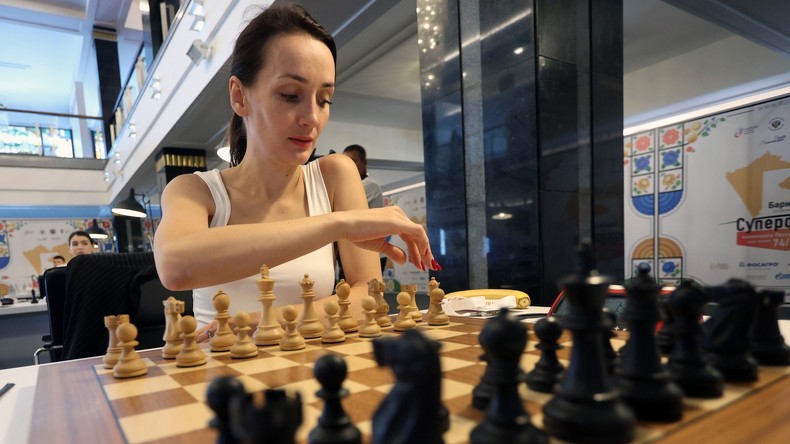 Championnat du monde d’échecs : l’équipe féminine russe autorisée à concourir
