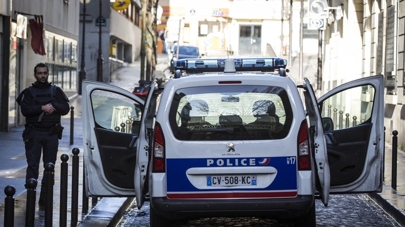 Marseille : une élève policière lynchée devant chez elle par des habitants