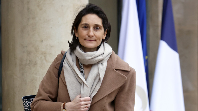 Coupes budgétaires dans le sport : Amélie Oudéa-Castéra dénonce une situation alarmante