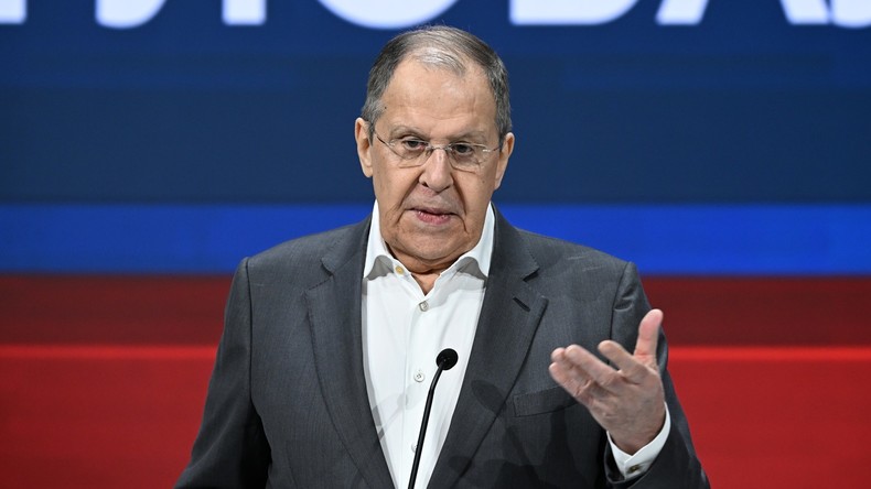 Sergueï Lavrov a salué l'aide de la Corée du Nord dans la libération de la région de Koursk