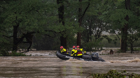 Texas : le bilan des inondations s’alourdit à 59 morts, alors que 27 enfants sont toujours portés disparus