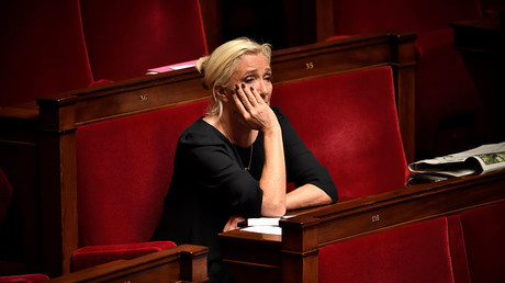 Marine Le Pen cherche à suspendre son inéligibilité auprès de la CEDH