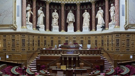Budget 2026 : les sénateurs visent jusqu’à 50 milliards d’euros d’économies