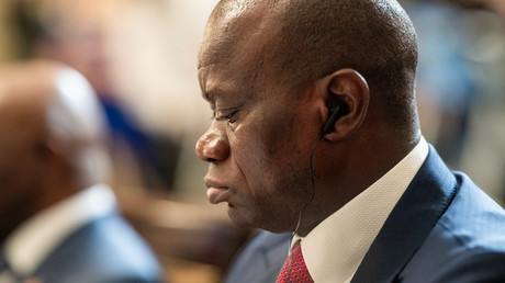 Le président gabonais annonce la fin des bourses d'études vers les États-Unis et le Canada dès 2026